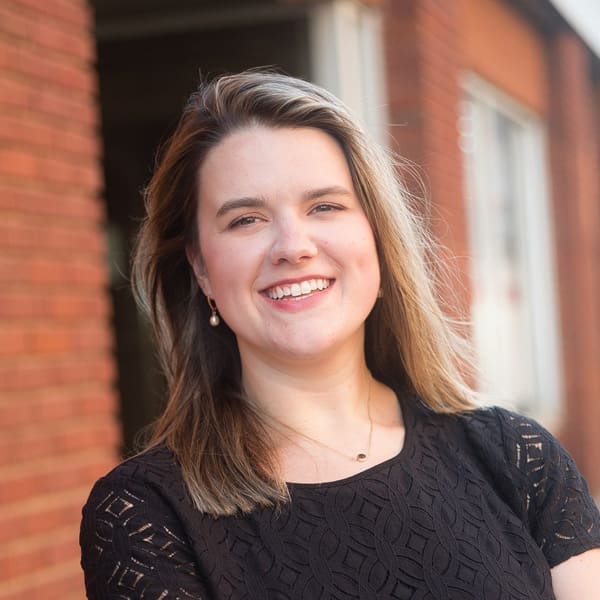 Emily Weems – Ginther Group Real Estate Team Emily Weems - Real Estate Team