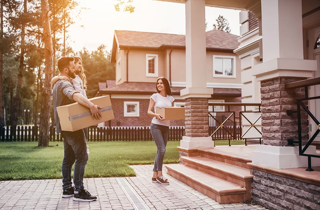 Real Estate Agent Near Advance